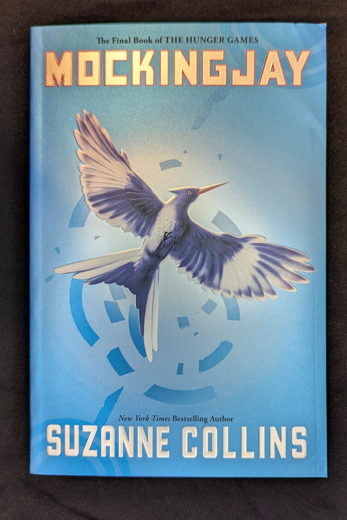 Mockingjay (Hunger Games, Book Three): Volume 3
